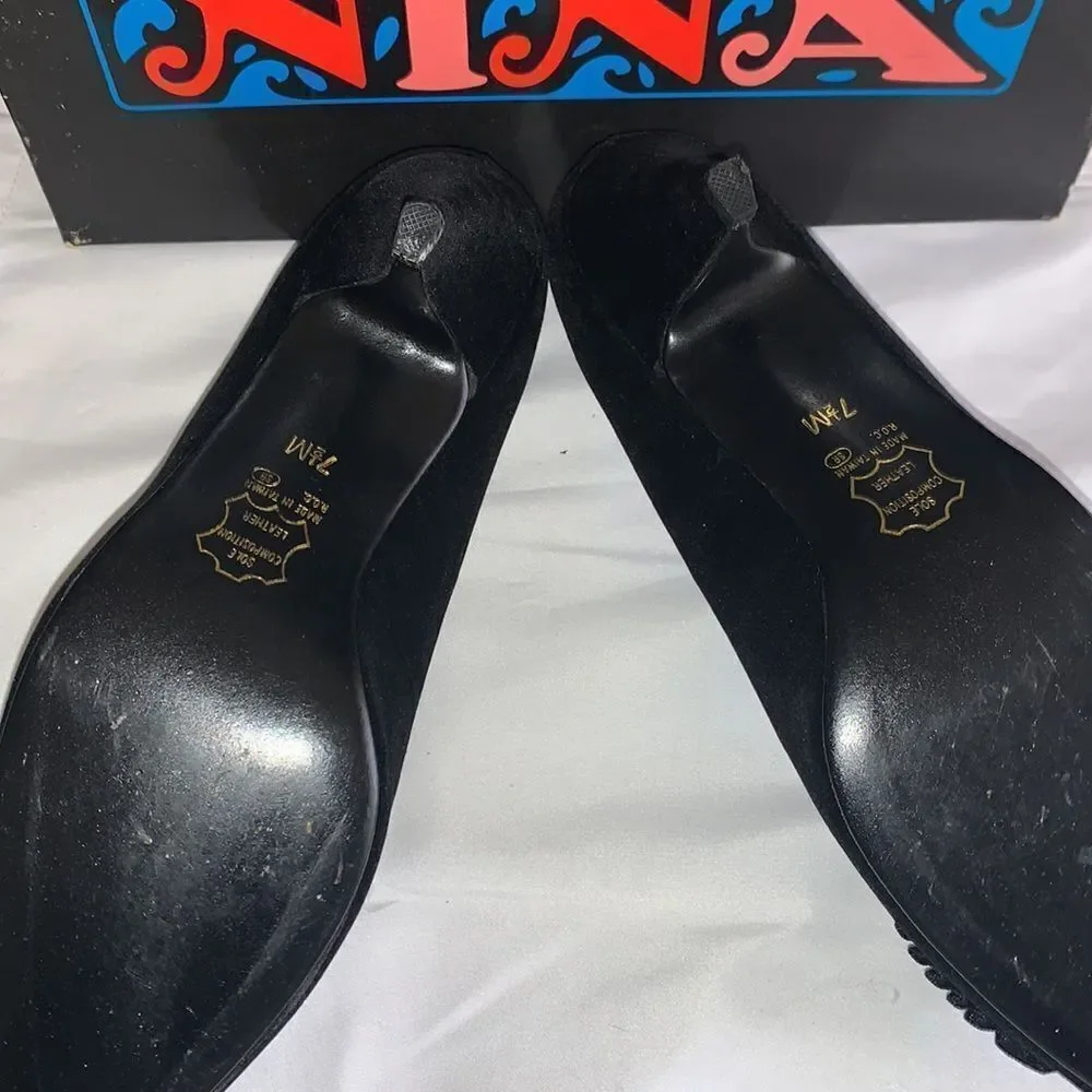 Vintage Nina black velvet kitten heels with satin bow